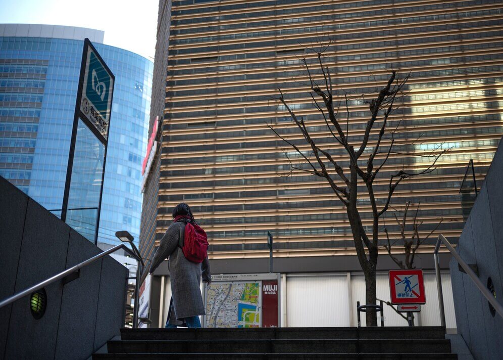 KPMG UK cancels foreign graduate job offers after tighter visa rules