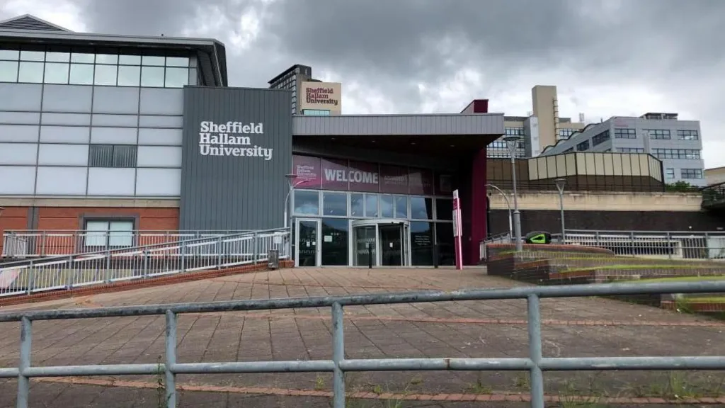 Universities' fears over cuts to overseas students