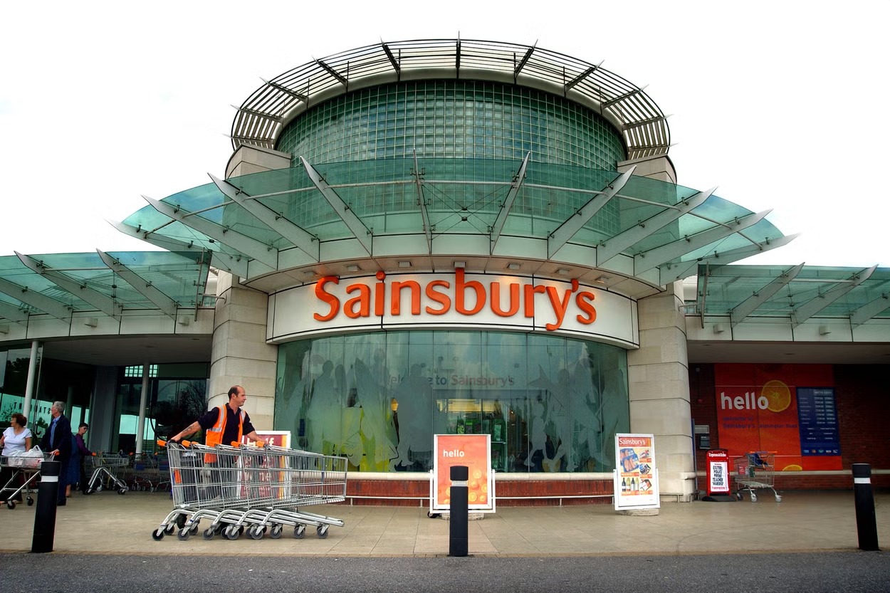 Sainsbury’s launches new graduate scheme including focus on AI skills