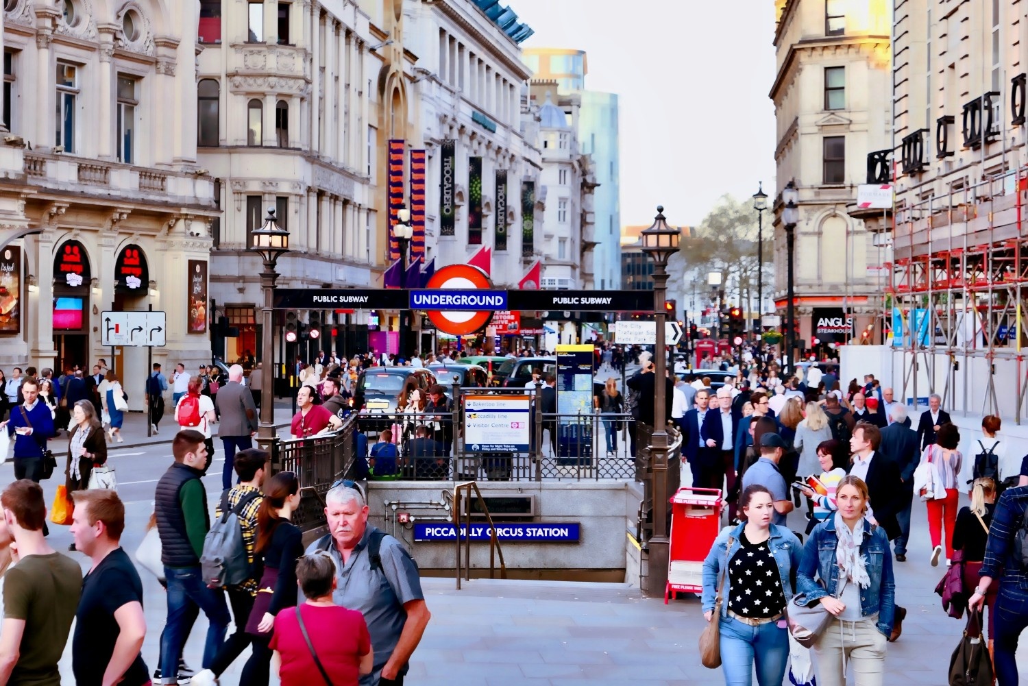 Reeves Budget to Embrace Tourist Tax for Cities Like London