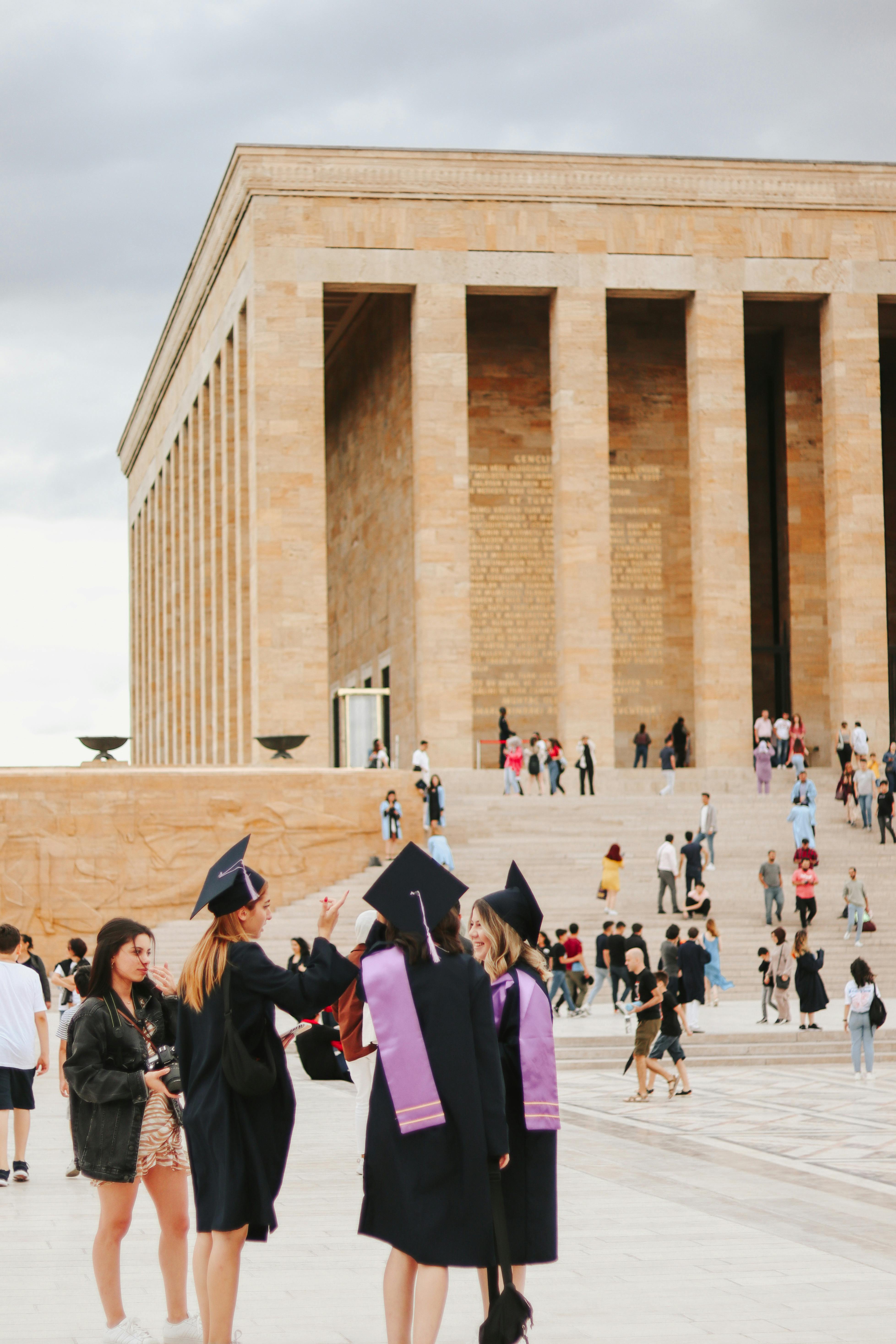 Next government must make hard university funding decisions, fast