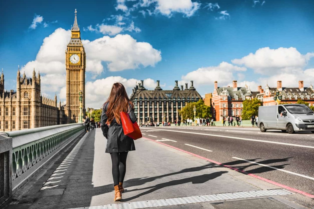 English universities can raise tuition fees if they meet ‘tough’ standards, says Phillipson