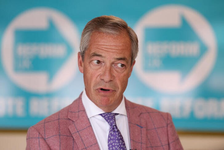 Farage vows to scrap indefinite leave to remain, placing thousands at risk of deportation