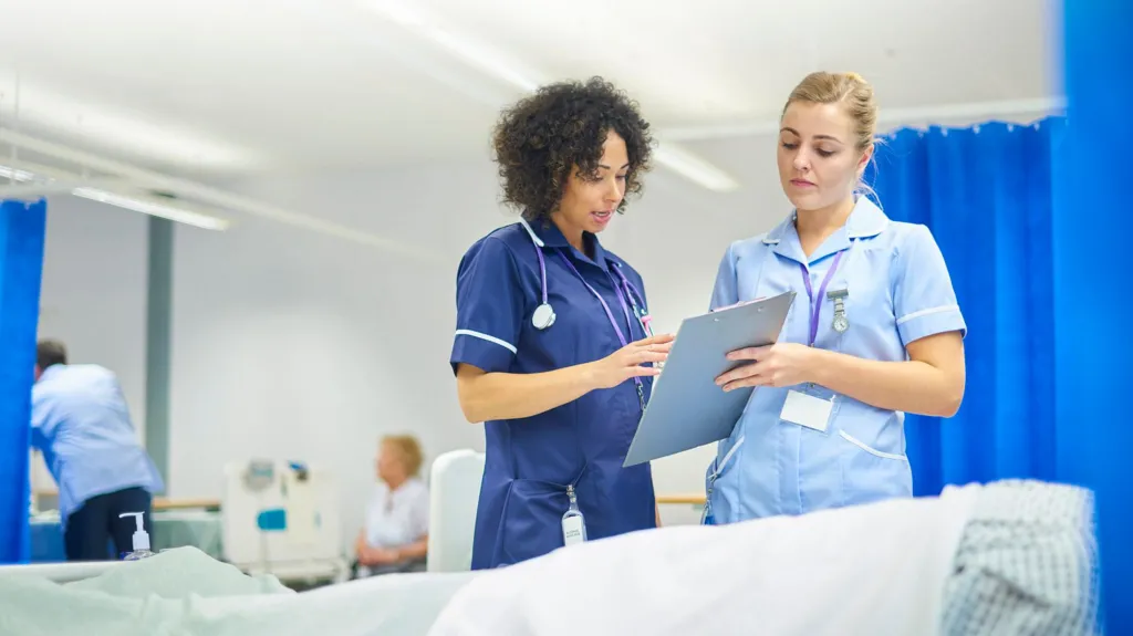Plan to boost jobs for newly qualified nurses and midwives